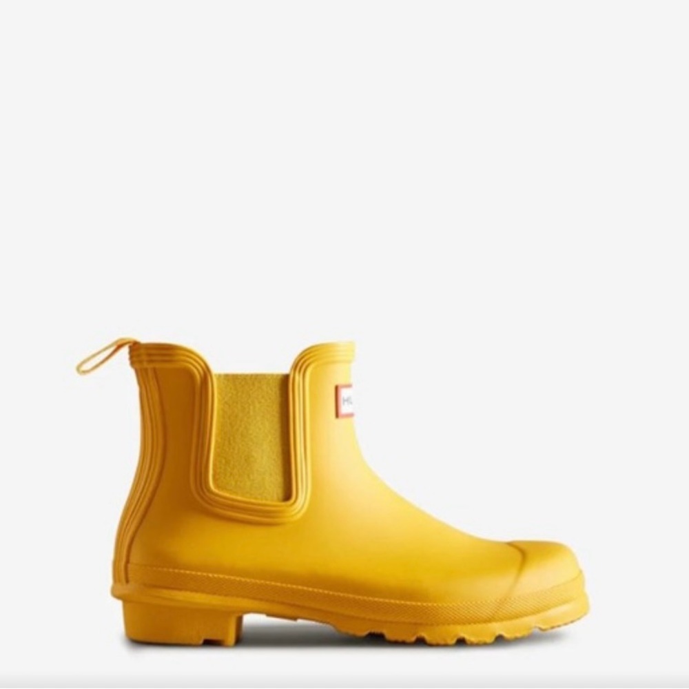 Hunter Women's Original Chelsea Waterproof Rubber Rain Boot, US 7